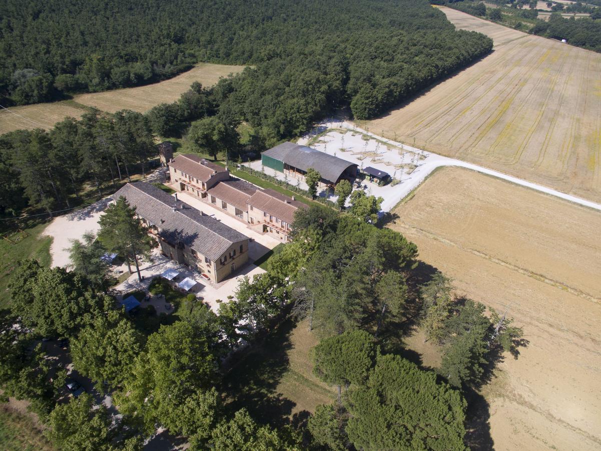 Aparthotel Casale San Galgano Chiusdino Exteriér fotografie